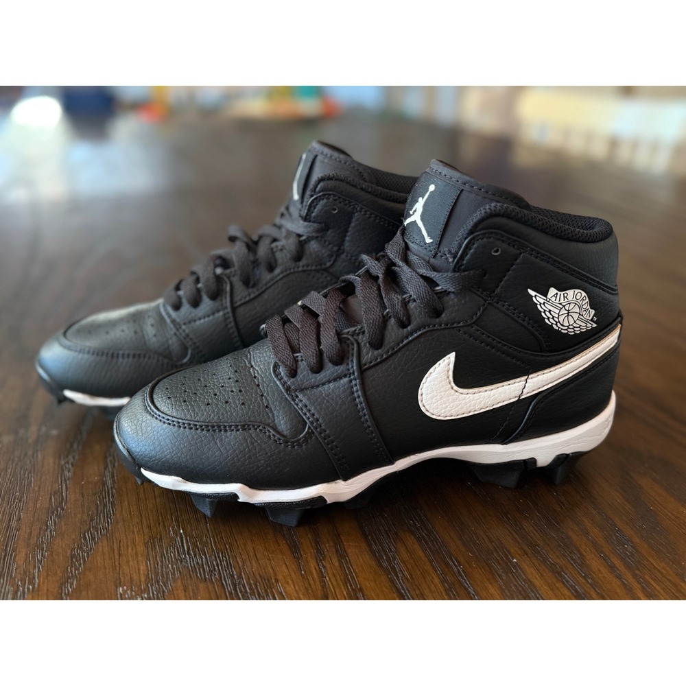 Jordan 1 Mid MCS Baseball Cleats Kids 4Y Black White Fastflex AO7962-001